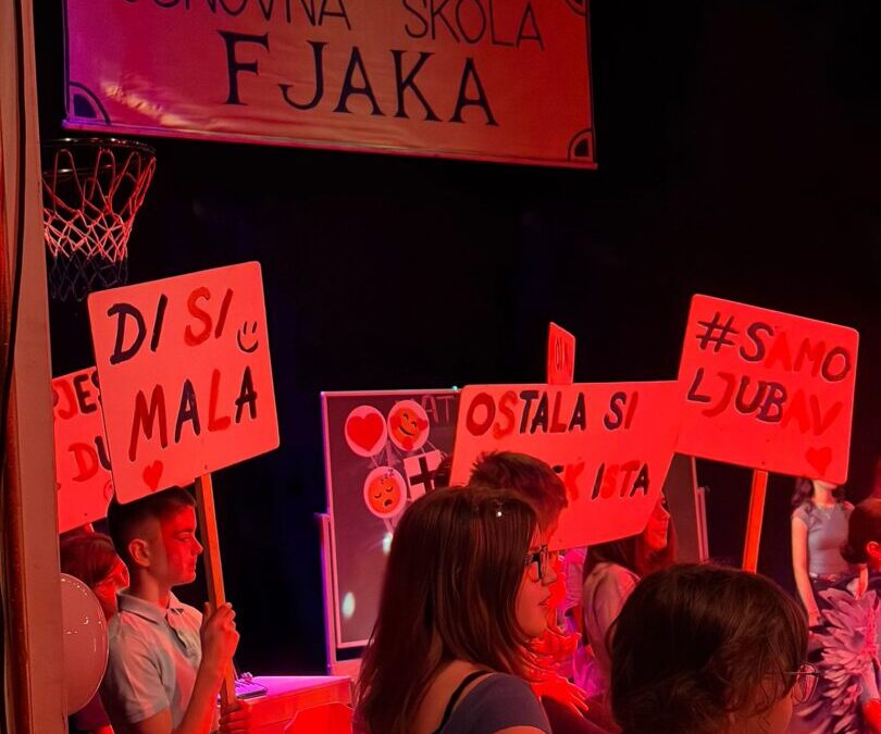 Učenici 4.b u HNK Šibenik