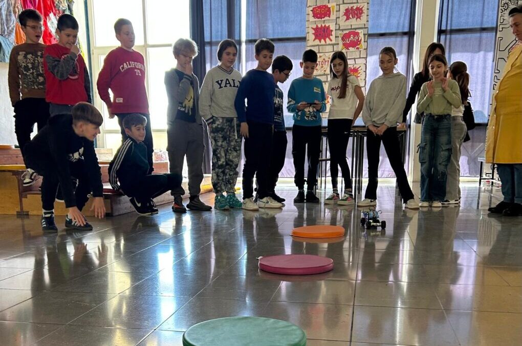 Sat igre, učenja i zabave