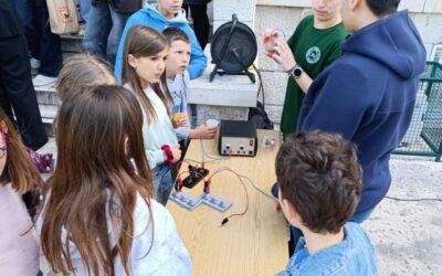 Učenici 3.a na Festivalu znanosti